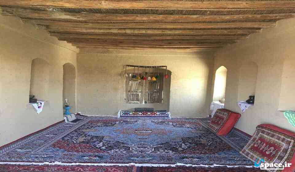 اقامتگاه بوم گردی قلعه امیرخان-شاهرود استان سمنان-نمای اتاق